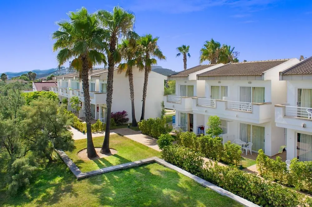 Bq Alcudia Sun Village Плайя де Муро 3*,